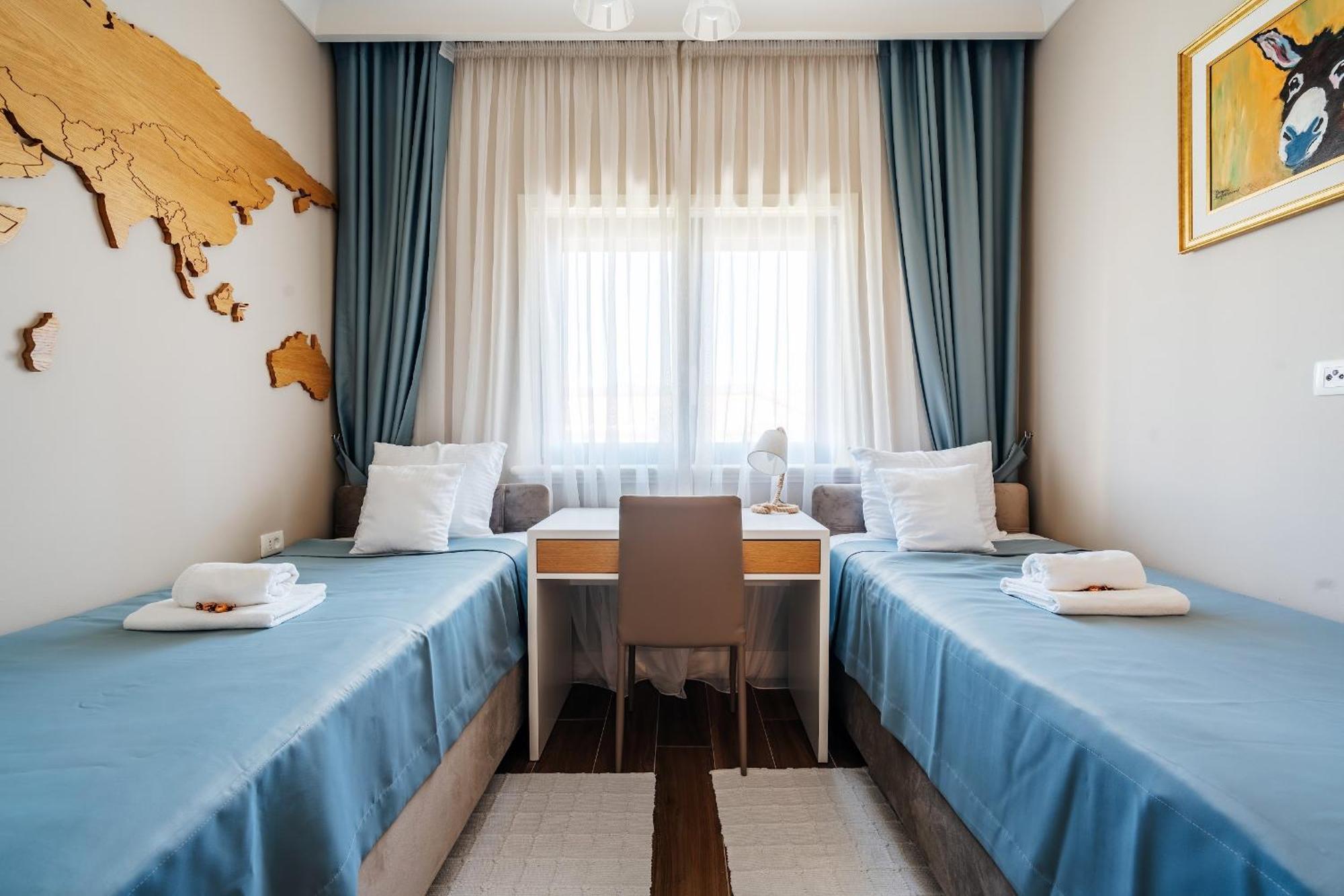 Lustica Apartments Central 蒂瓦特 外观 照片
